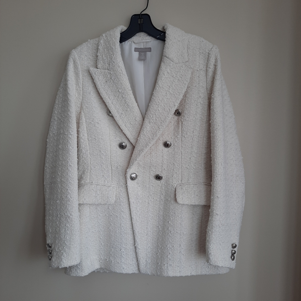 Elegant Off-White Double-Breasted Blazer
